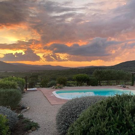 קפאלביו La Villa De I Casali Del Troscio מראה חיצוני תמונה