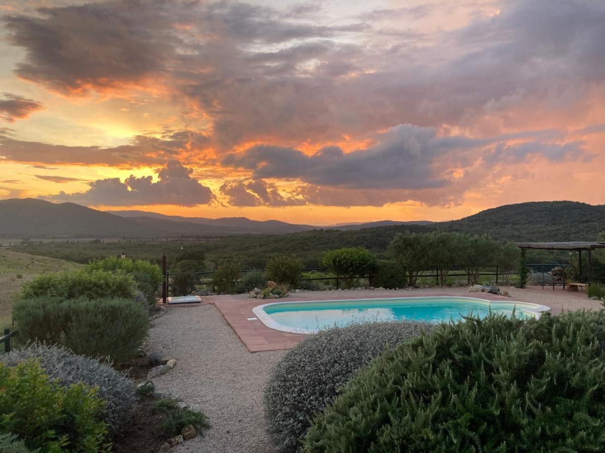 קפאלביו La Villa De I Casali Del Troscio מראה חיצוני תמונה